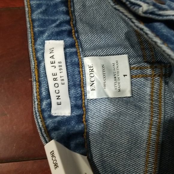 Encore Junior Jeans High Rise Destroyed Boyfriend Fit Size 1 Blue - Picture 4 of 12